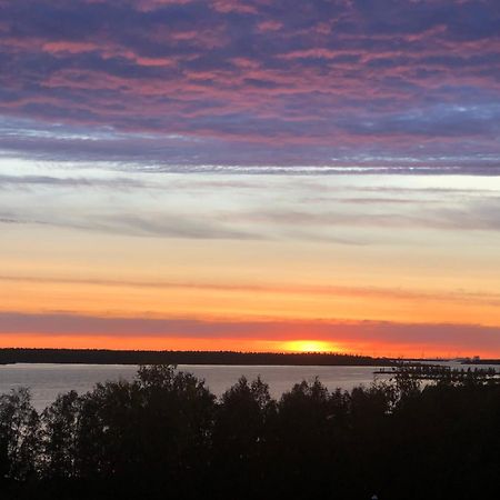 Two Bedroom Apartment Best View To The Sea Glassed Balcony Free Private Parking Kemi Eksteriør bilde